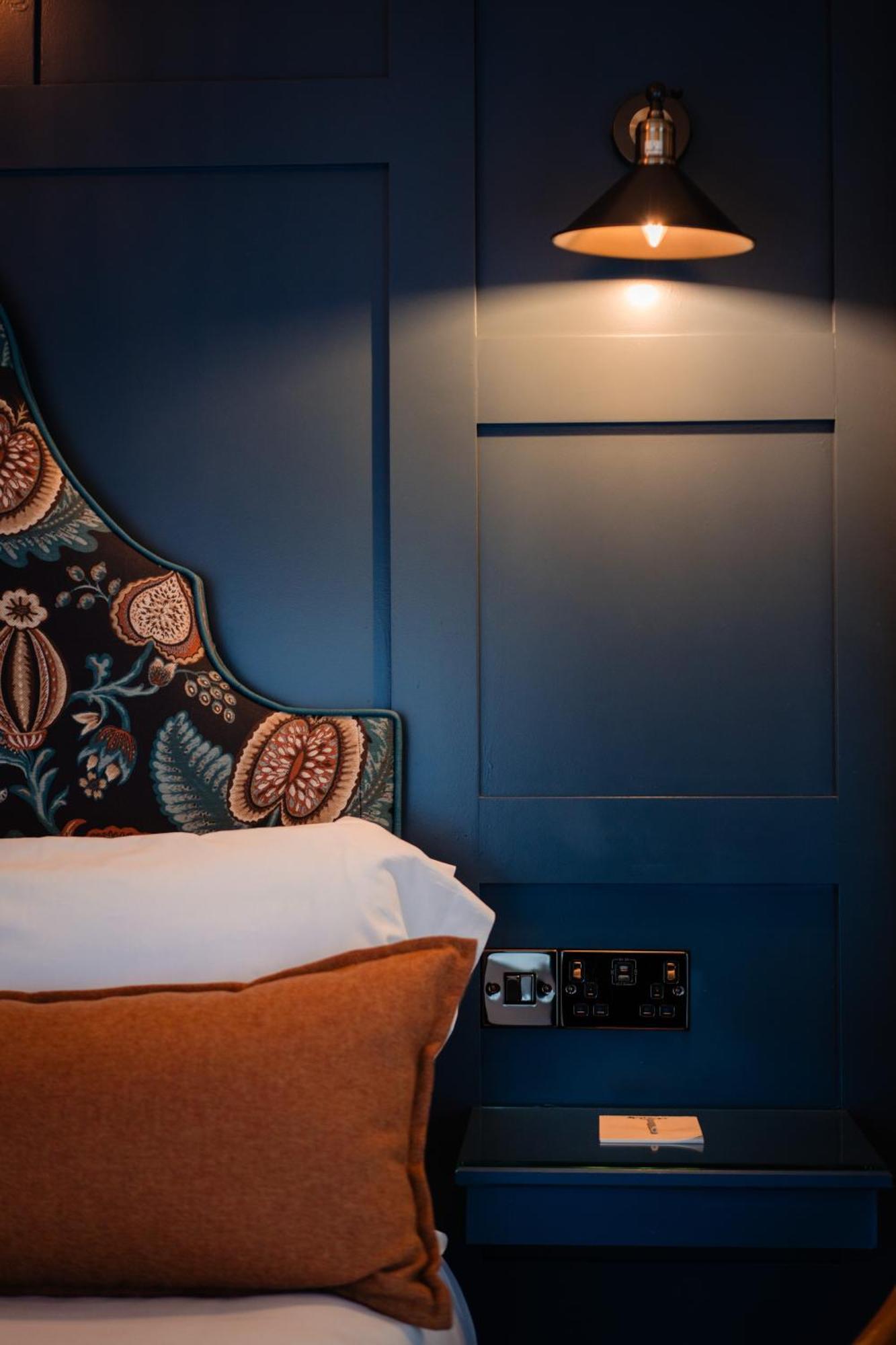 Mcgrory'S Hotel 쿨다프 외부 사진